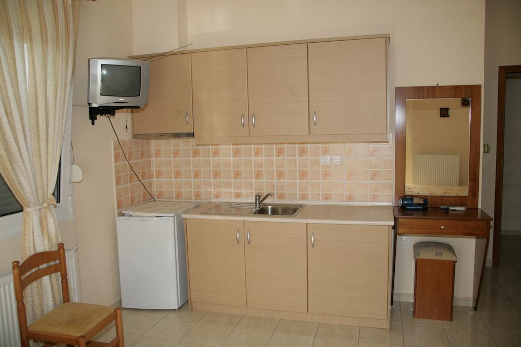 Elanthi Hostel Kastoria Værelse billede